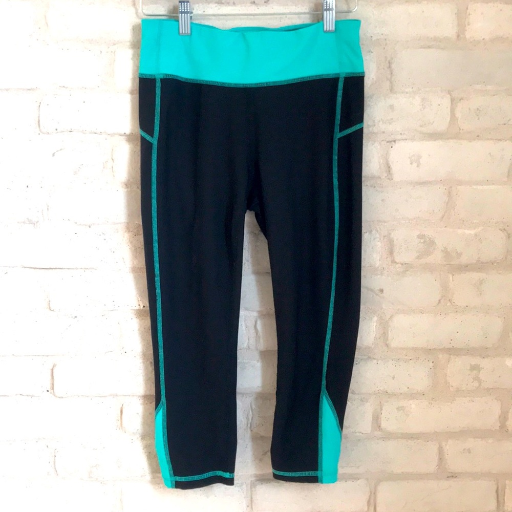Xersion Teal/Blue Black Workout Leggings